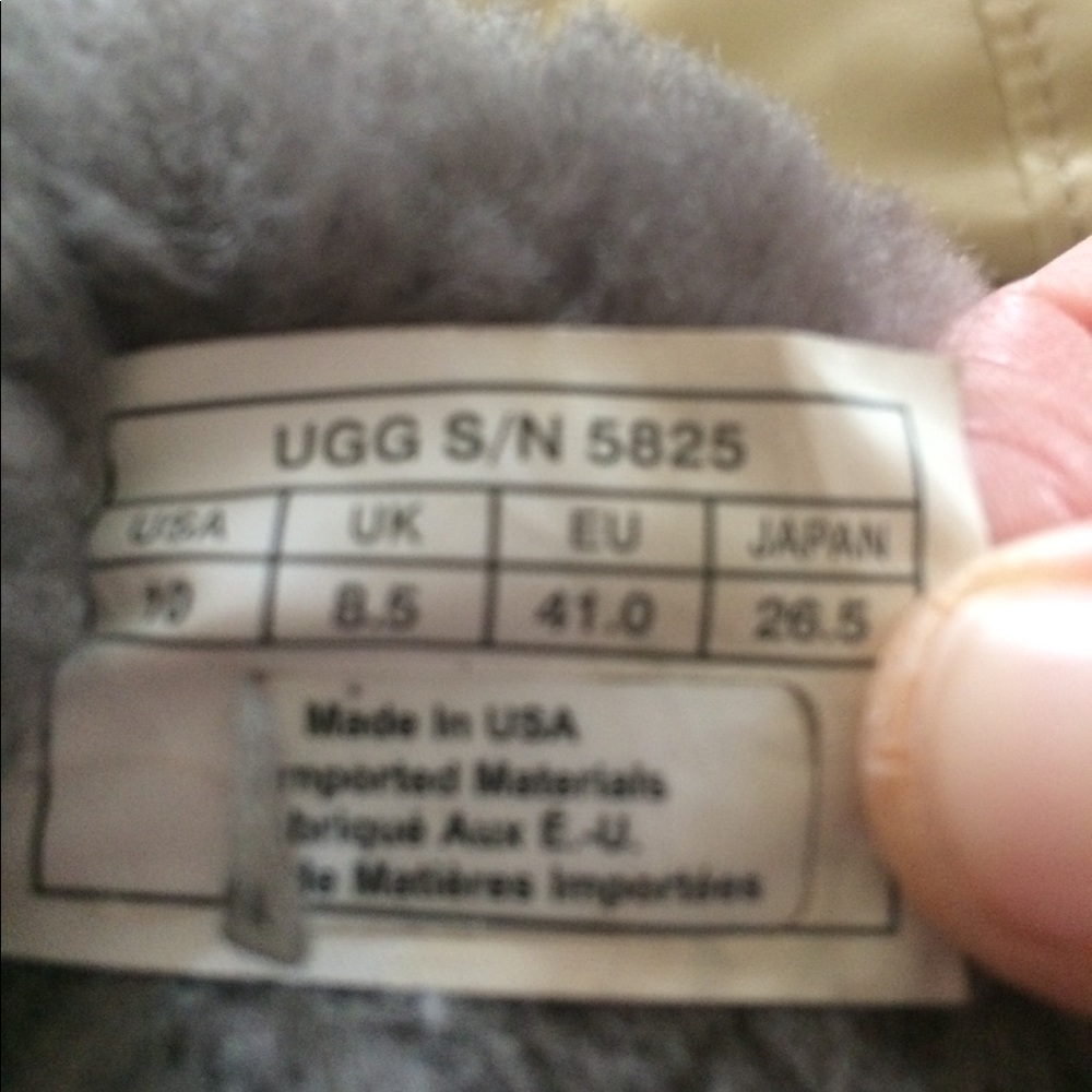 Ugg grey boot size 10 - Picture 4 of 5